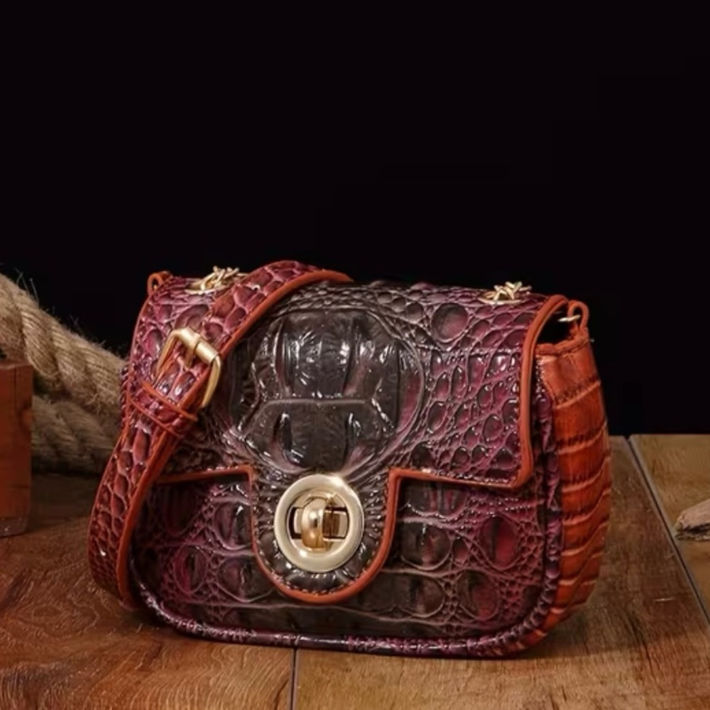 Elegant Crocodile Pattern Leather Bag